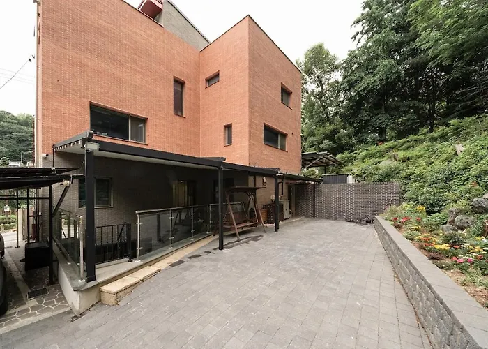 別墅 The Hidden Garden Seoul, Hongdae, Myeongdong
