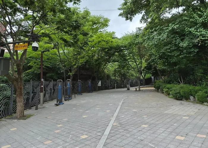 別墅 The Hidden Garden Seoul, Hongdae, Myeongdong *